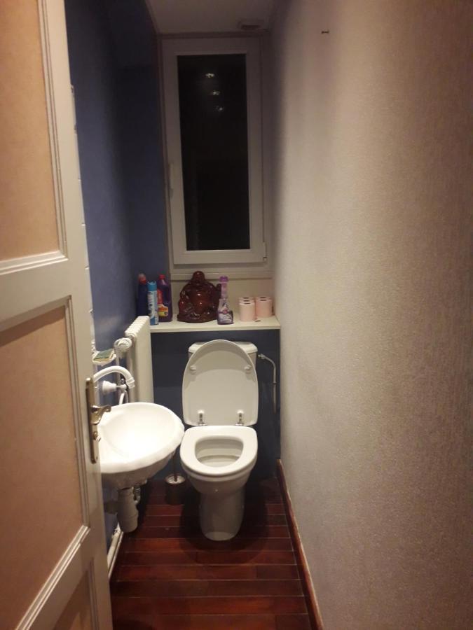 Chambre Meublee Au Coeur De Ville - Chez L'Habitant Le Creusot Zewnętrze zdjęcie
