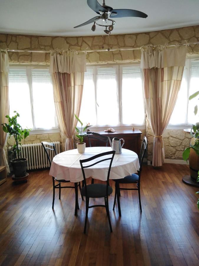 Chambre Meublee Au Coeur De Ville - Chez L'Habitant Le Creusot Zewnętrze zdjęcie