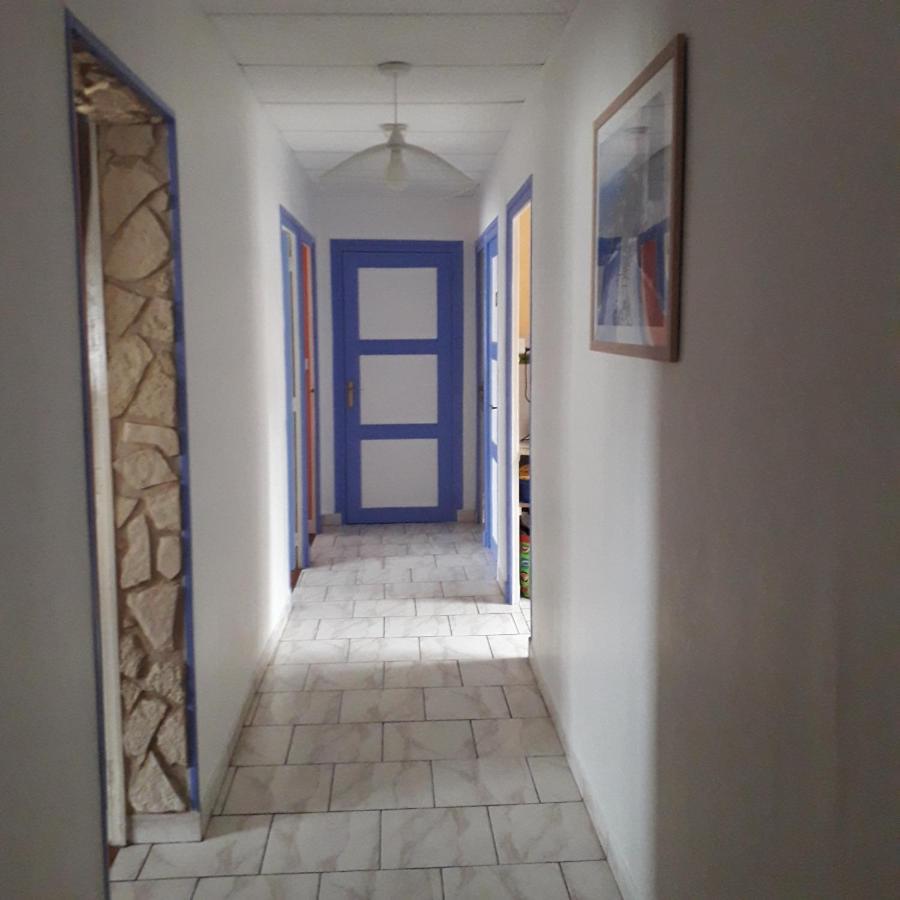 Chambre Meublee Au Coeur De Ville - Chez L'Habitant Le Creusot Zewnętrze zdjęcie